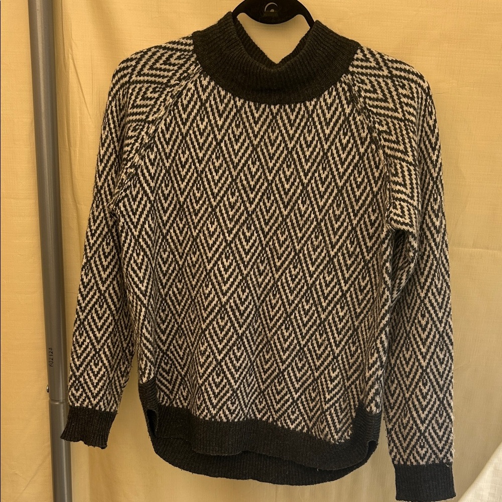 Sherpa Adventure Gear Women's Sweater